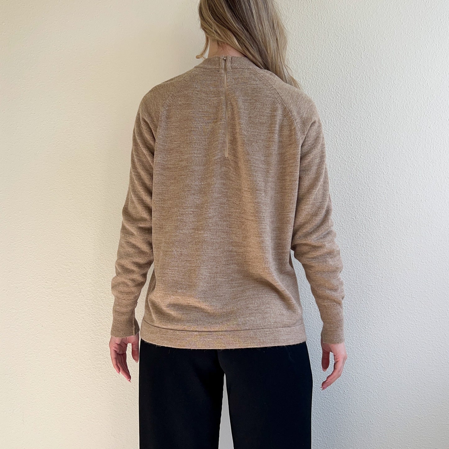 1960s Taupe Knit Mock Neck Sweater (M/L)