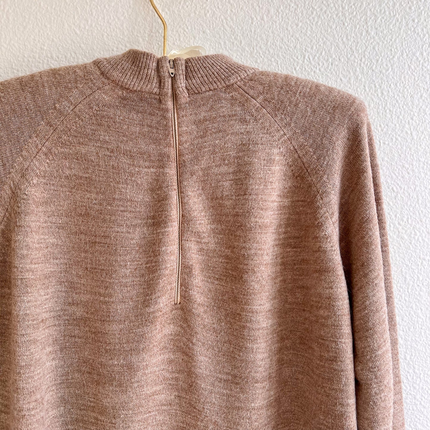 1960s Taupe Knit Mock Neck Sweater (M/L)