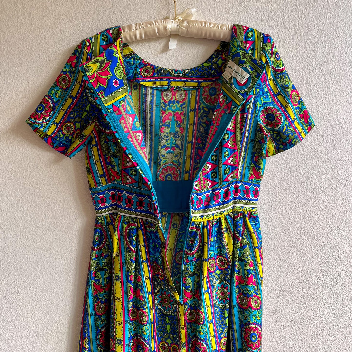 Vibrant 1960s Teal and Lime Retro Print Maxi Dress (M)