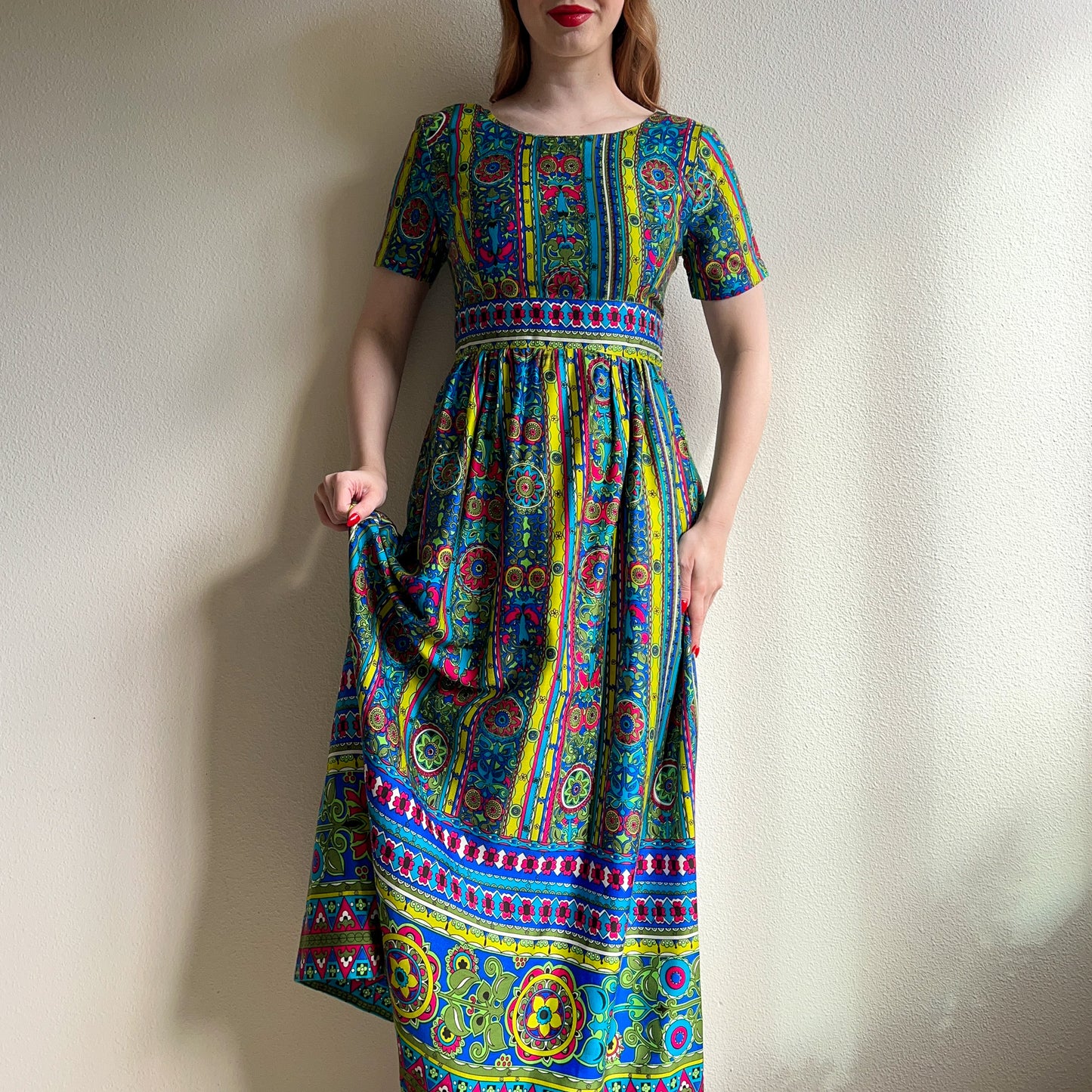 Vibrant 1960s Teal and Lime Retro Print Maxi Dress (M)