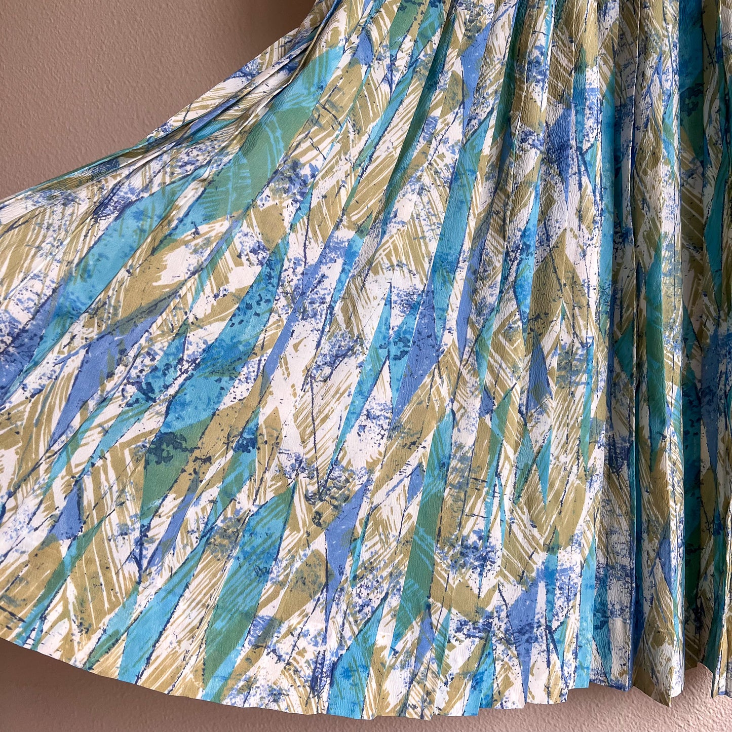 1960s Teal and Sage Abstract Print Dress (M)