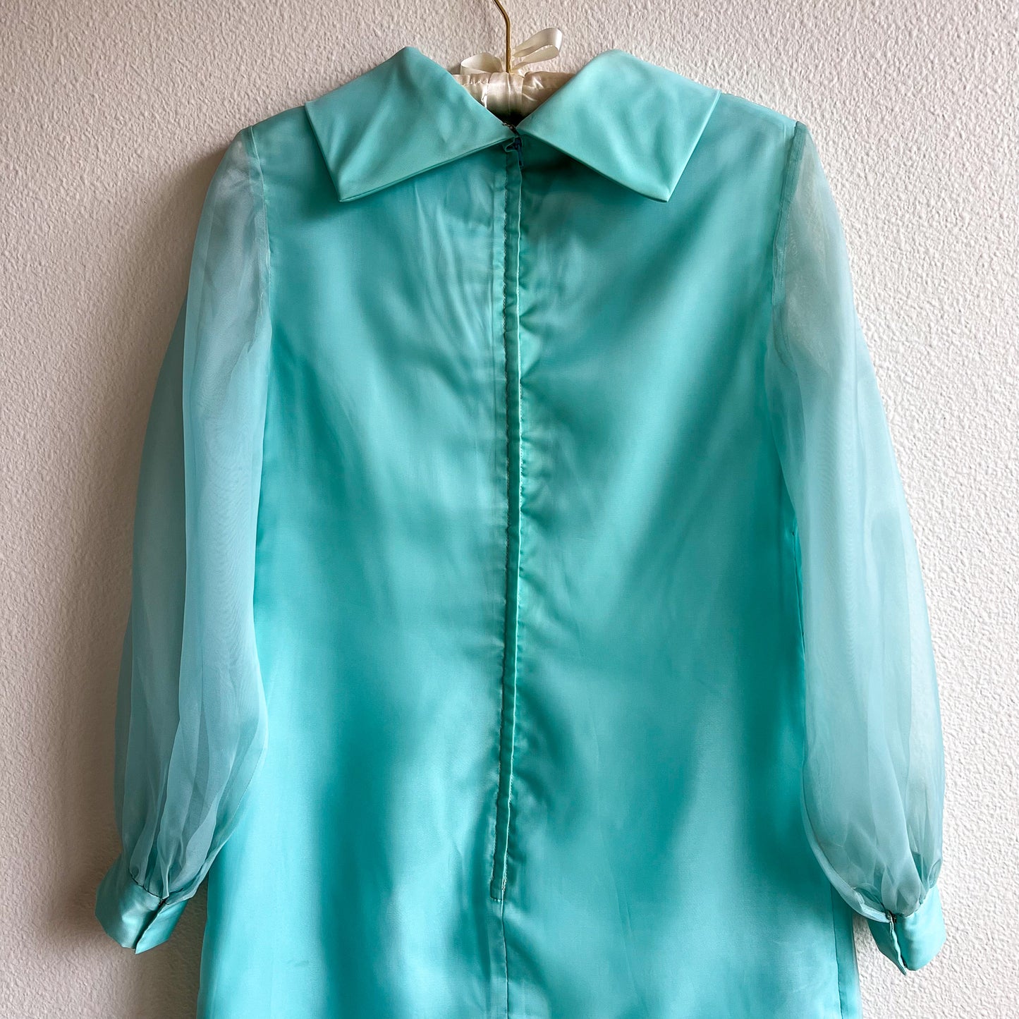 1960s Turquoise Dress With Sheer Sleeves (XS/S)