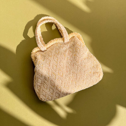 1960s White Beaded Handbag With Diamond Pattern