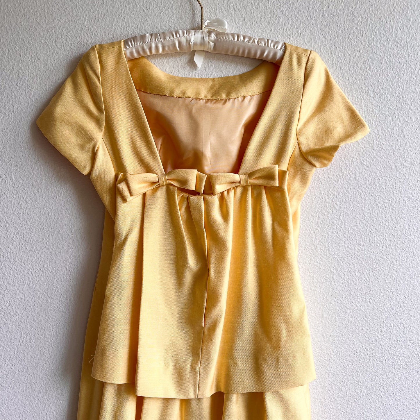 Darling 1960s Lemon Yellow Gown With Bows (XS/S)