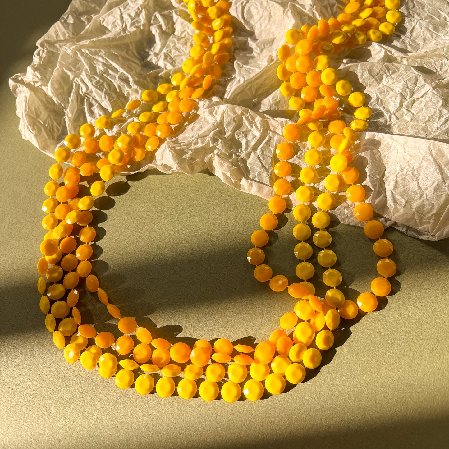 1960s Long Necklace With Yellow Faceted Beads
