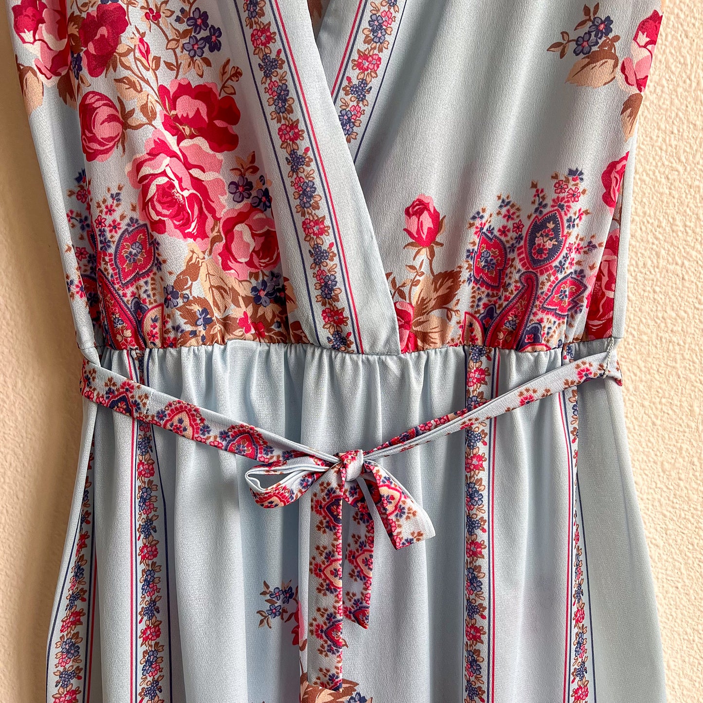 1970s Blue Dress With Pink Floral Print (M/L)