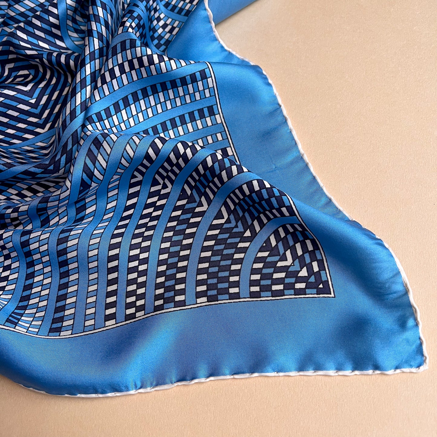 1970s Shades of Blue Pattern Silk Scarf