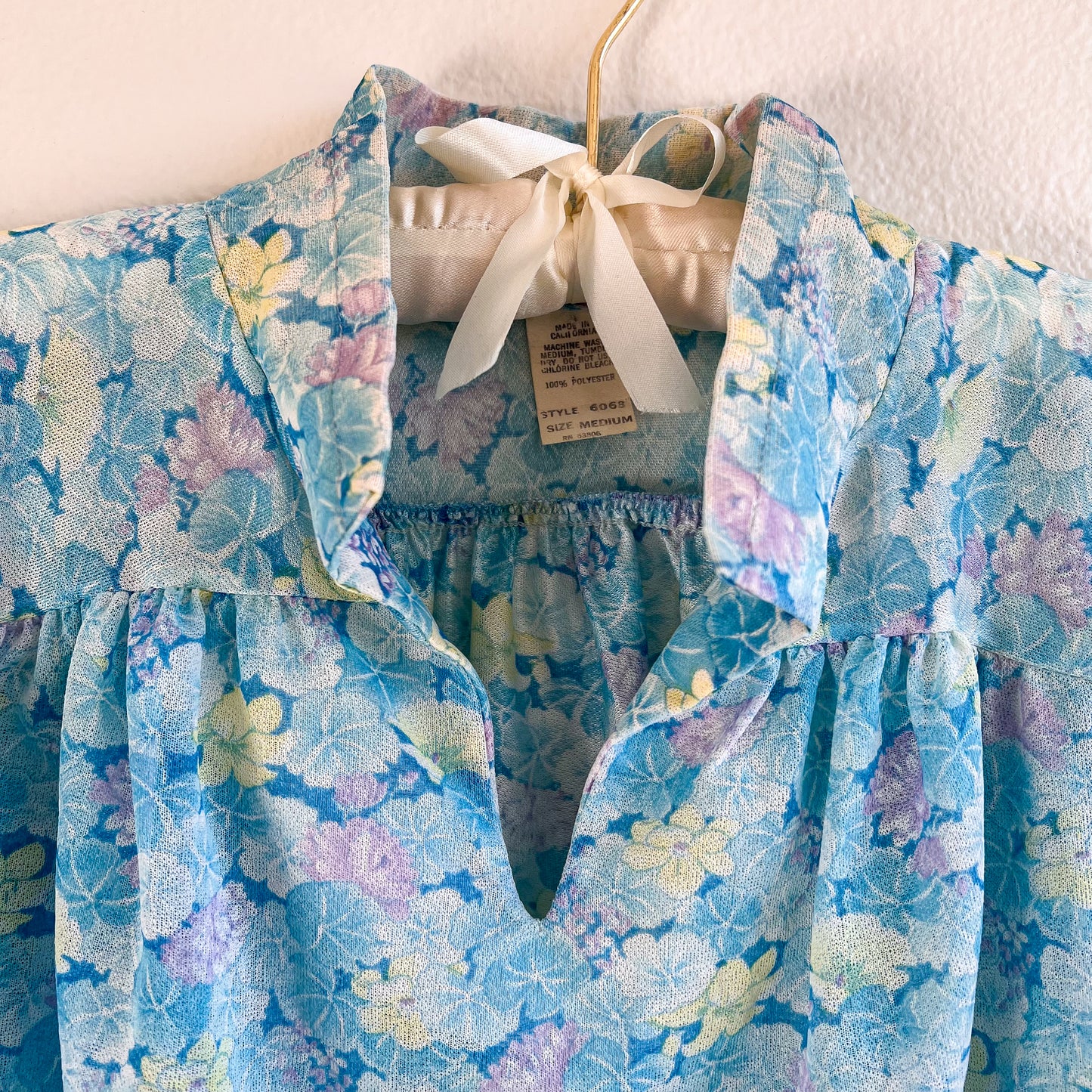 1970s Cyan Blue Floral Breezy Blouse (M)