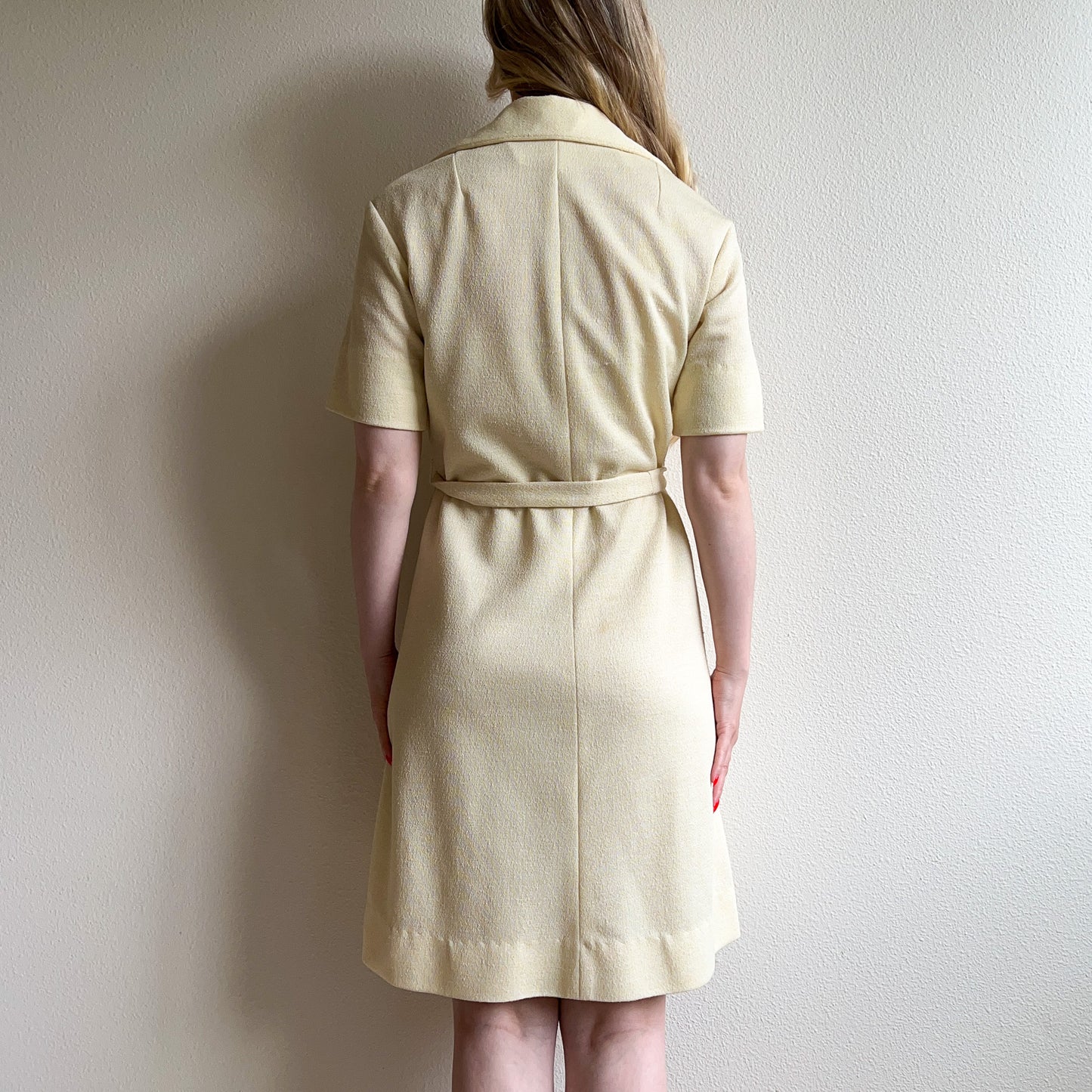 1970s Cream Belted Dress With Gold Buttons (M/L)