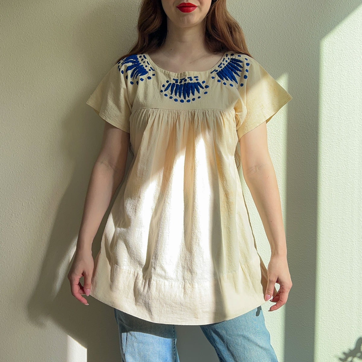 1970s Cream Tunic With Cobalt Blue Embroidery (M/L)