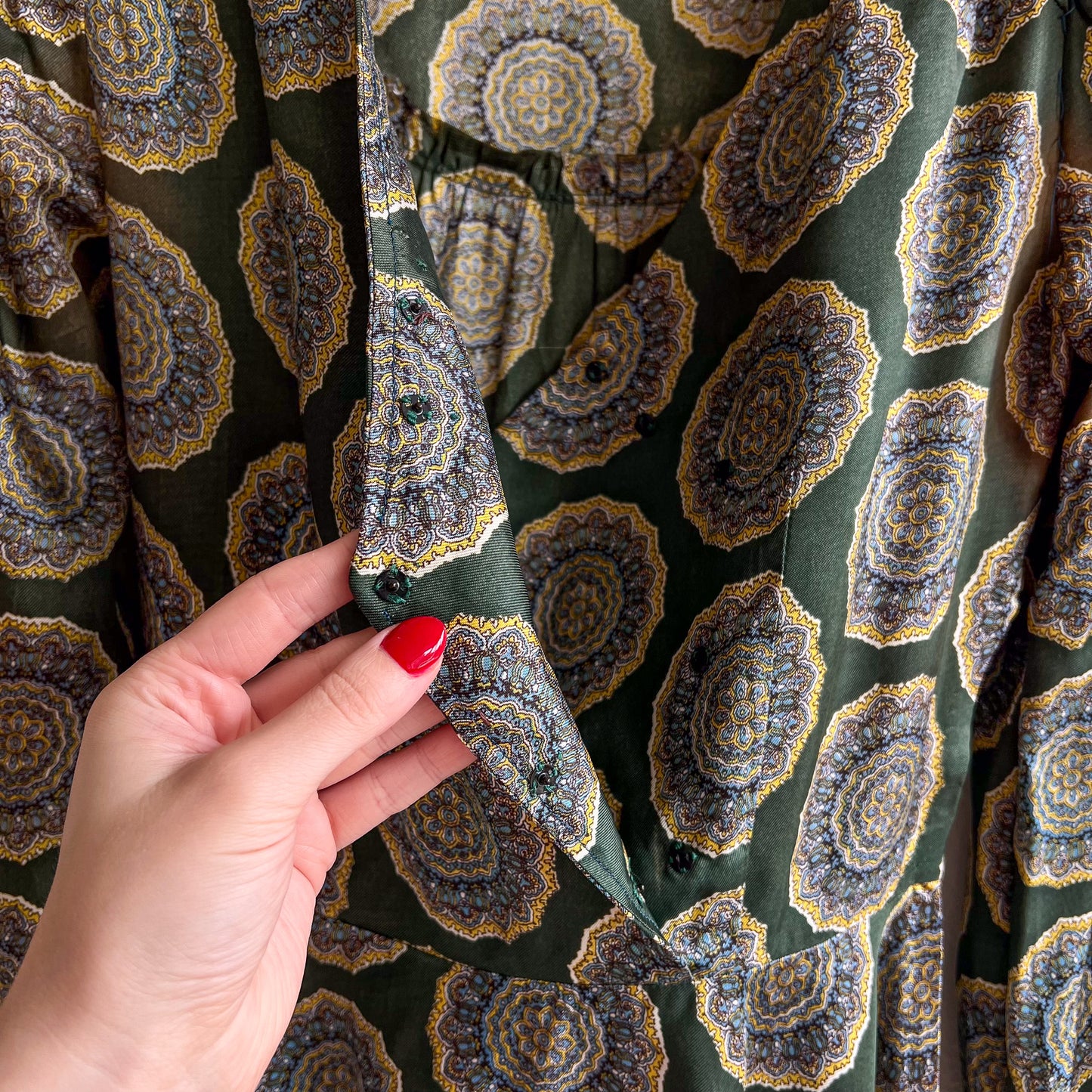 Gorgeous 1970s Forest Green Printed Party Dress (XS)