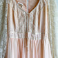 Stunning 1970s Gunne Sax Peach Cotton Gown With Lace (M/L)