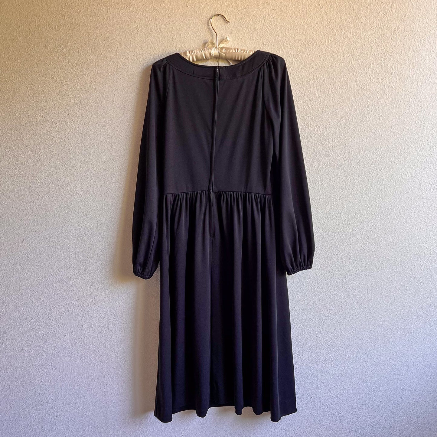 1970s JC Penneys Black Long Sleeve Dress (L)