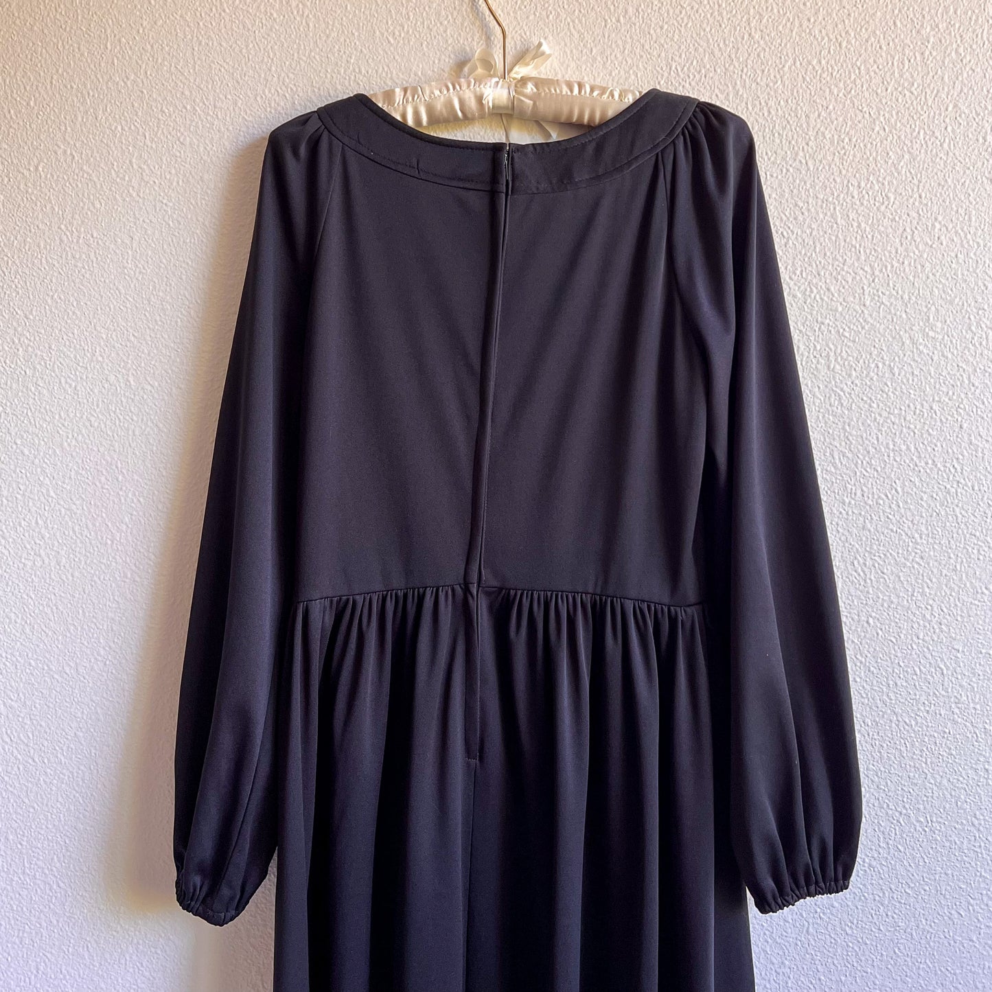 1970s JC Penneys Black Long Sleeve Dress (L)