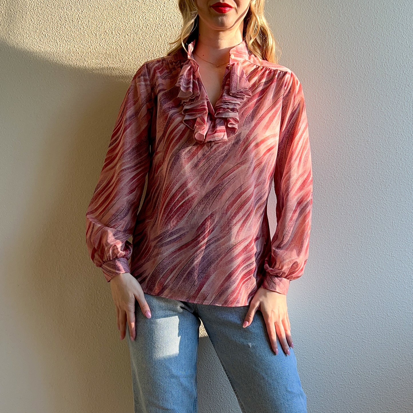 1970s Pink Pattern Blouse With Ruffles (M/L)