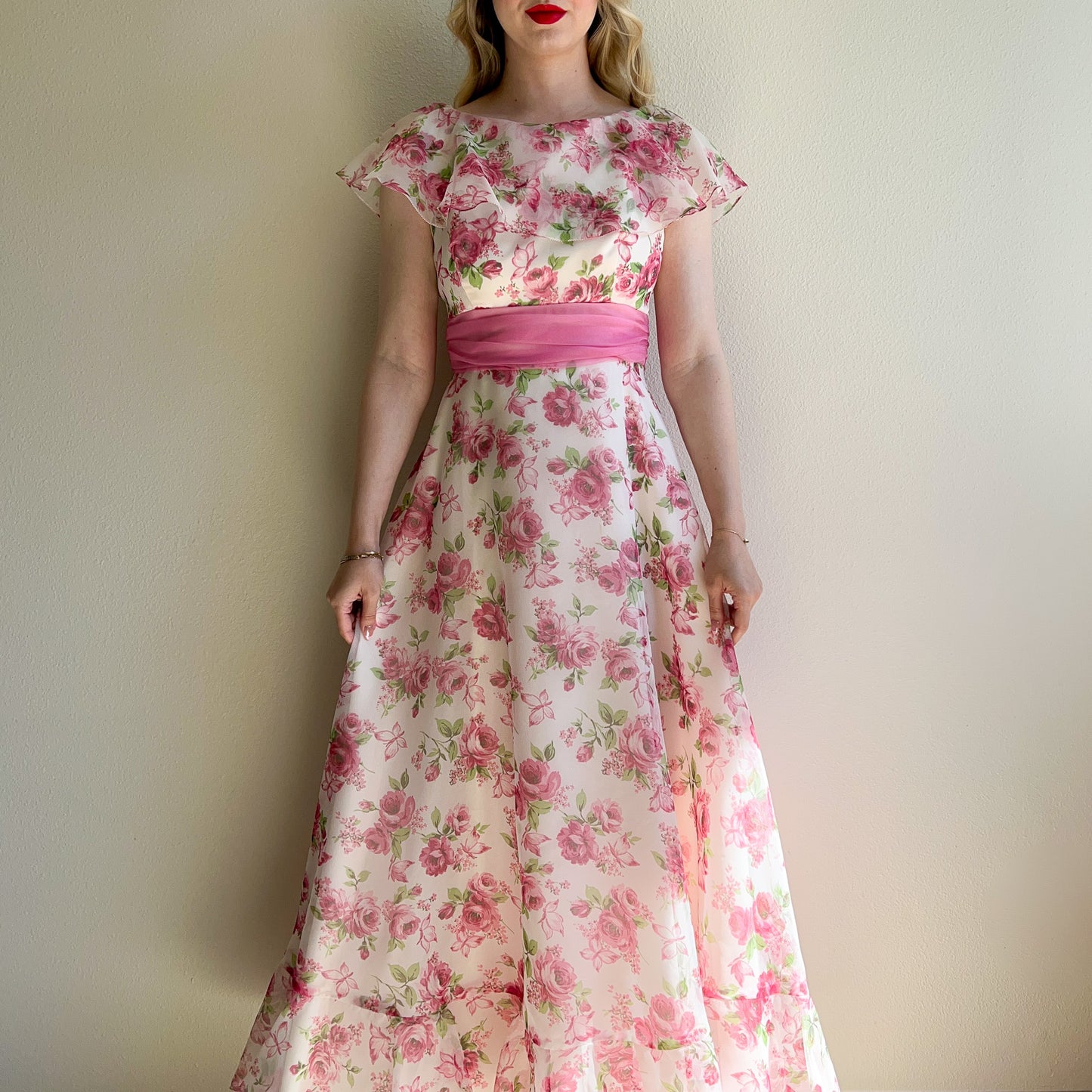 Cute 1970s Pink Floral Chiffon Gown With Pink Bow (XS/S)