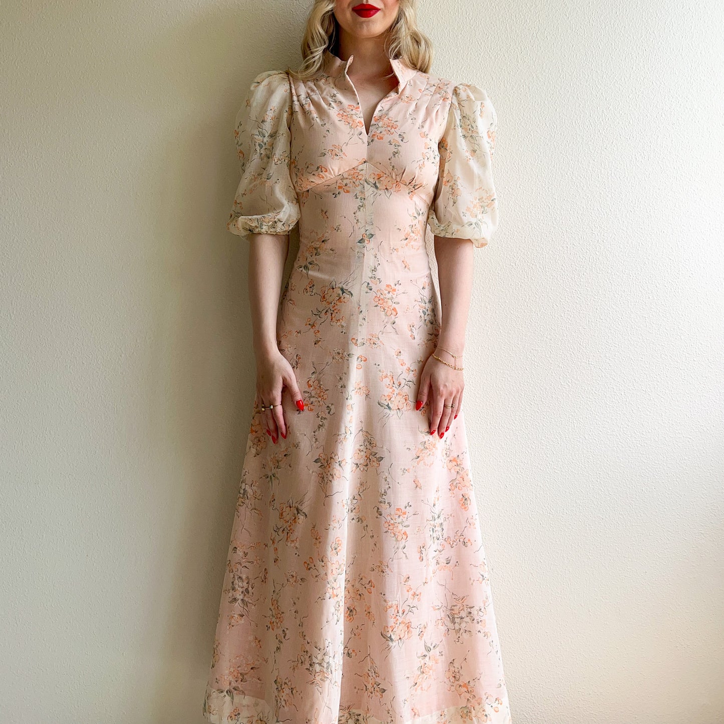 1970s Pink Floral Cotton Midi Dress With White Overlay (XS)