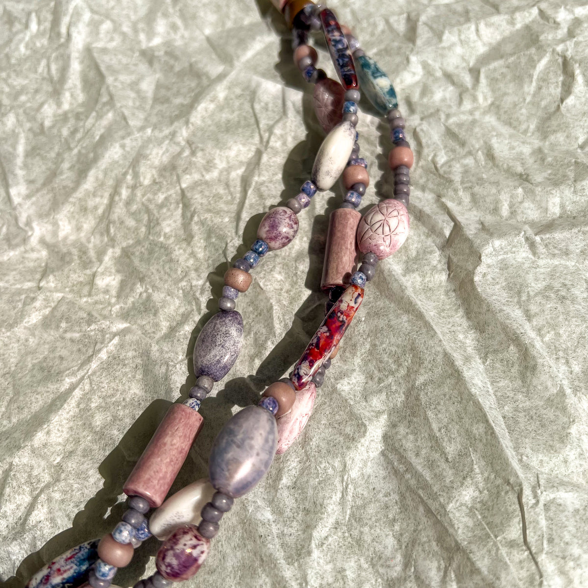 1970s Shades of Purple Triple-Strand Beaded Necklace