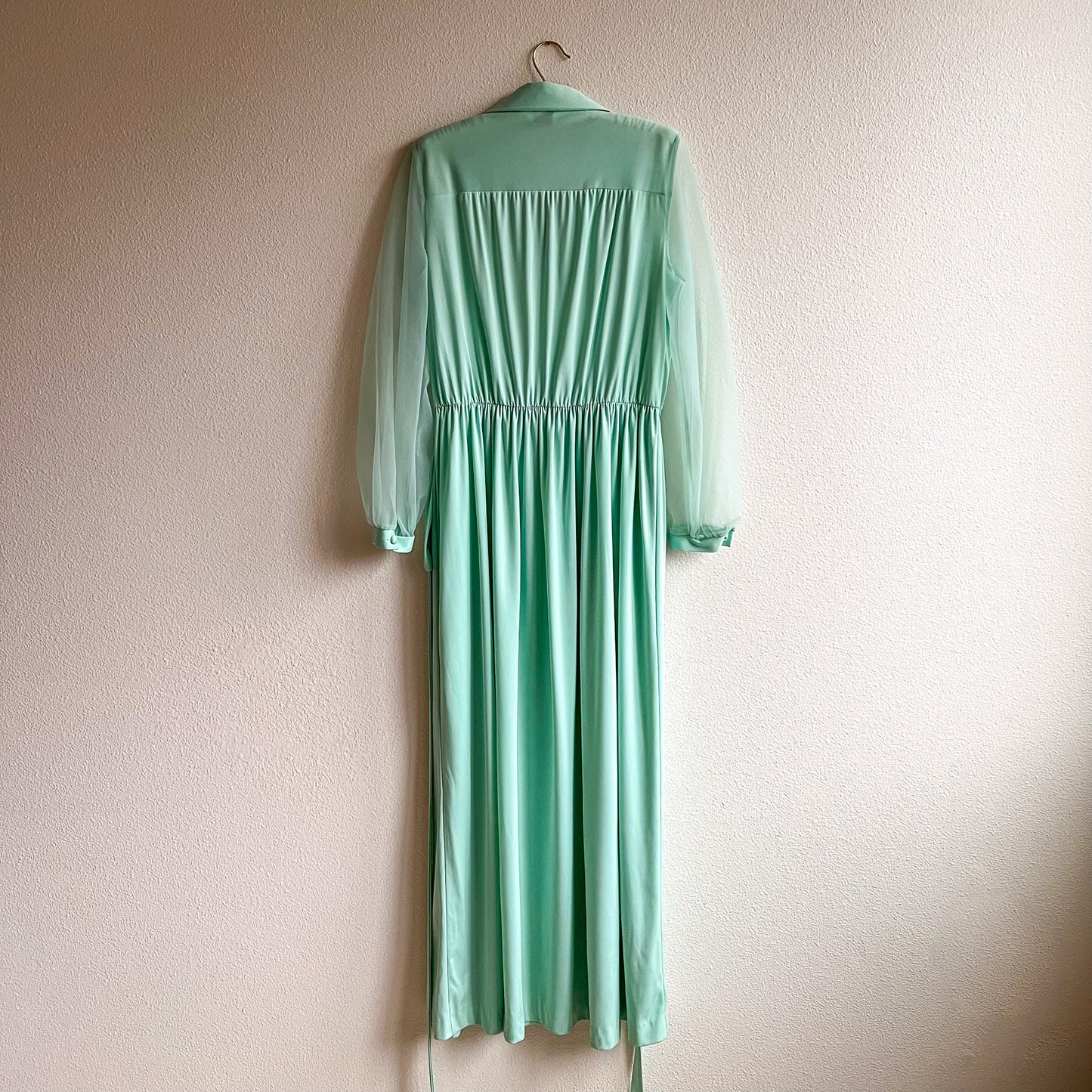 1970s Seafoam Buttoned Midi Dress (M/L)