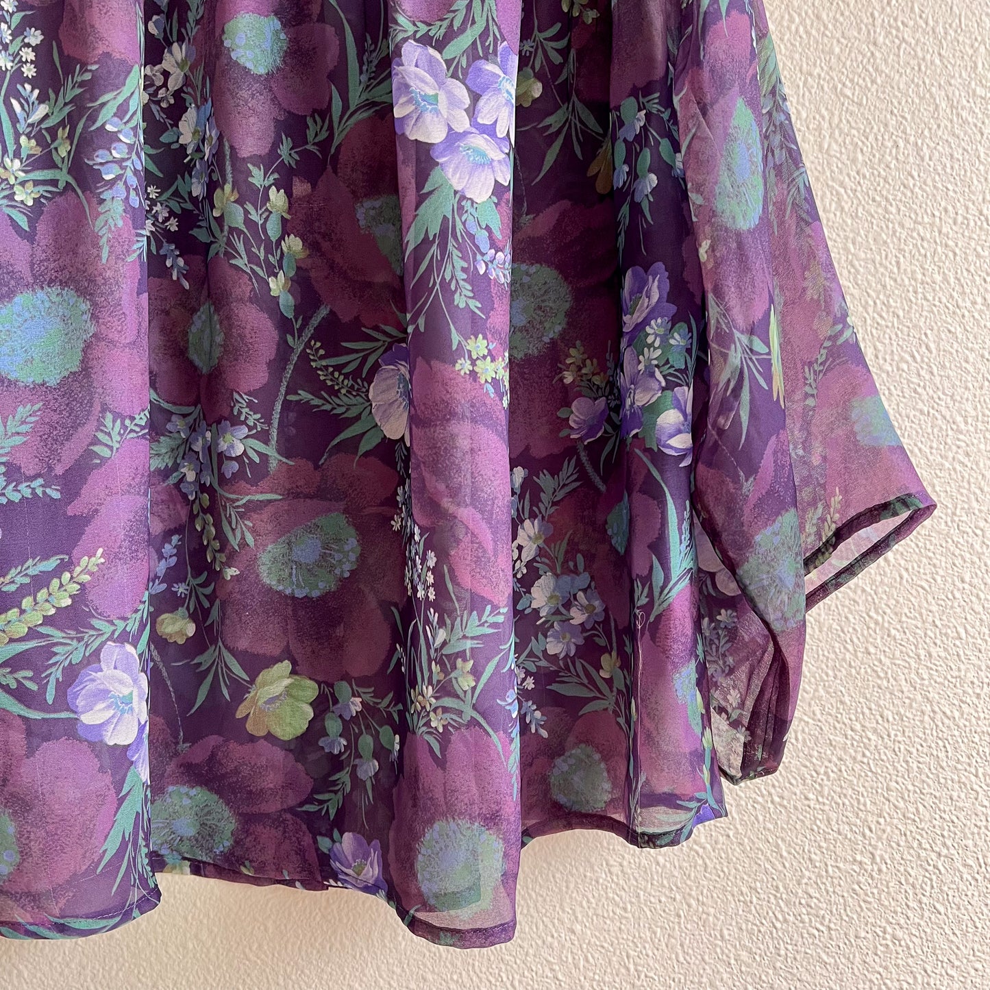 Sheer 1970s Purple and Blue Floral Blouse (L/XL)