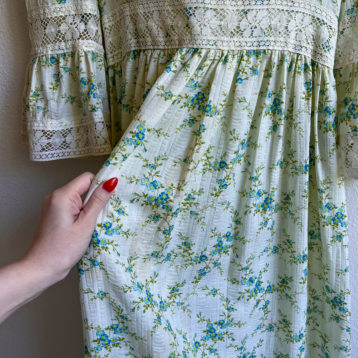 1970s Ivory Summer Dress With Crochet Trim (M)