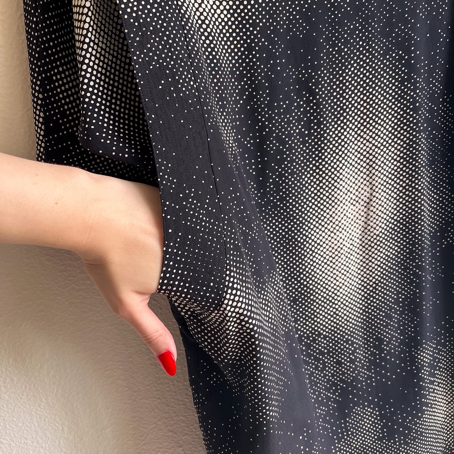 1980s Black Abstract Polka Dot Print Silk Dress (M/L)
