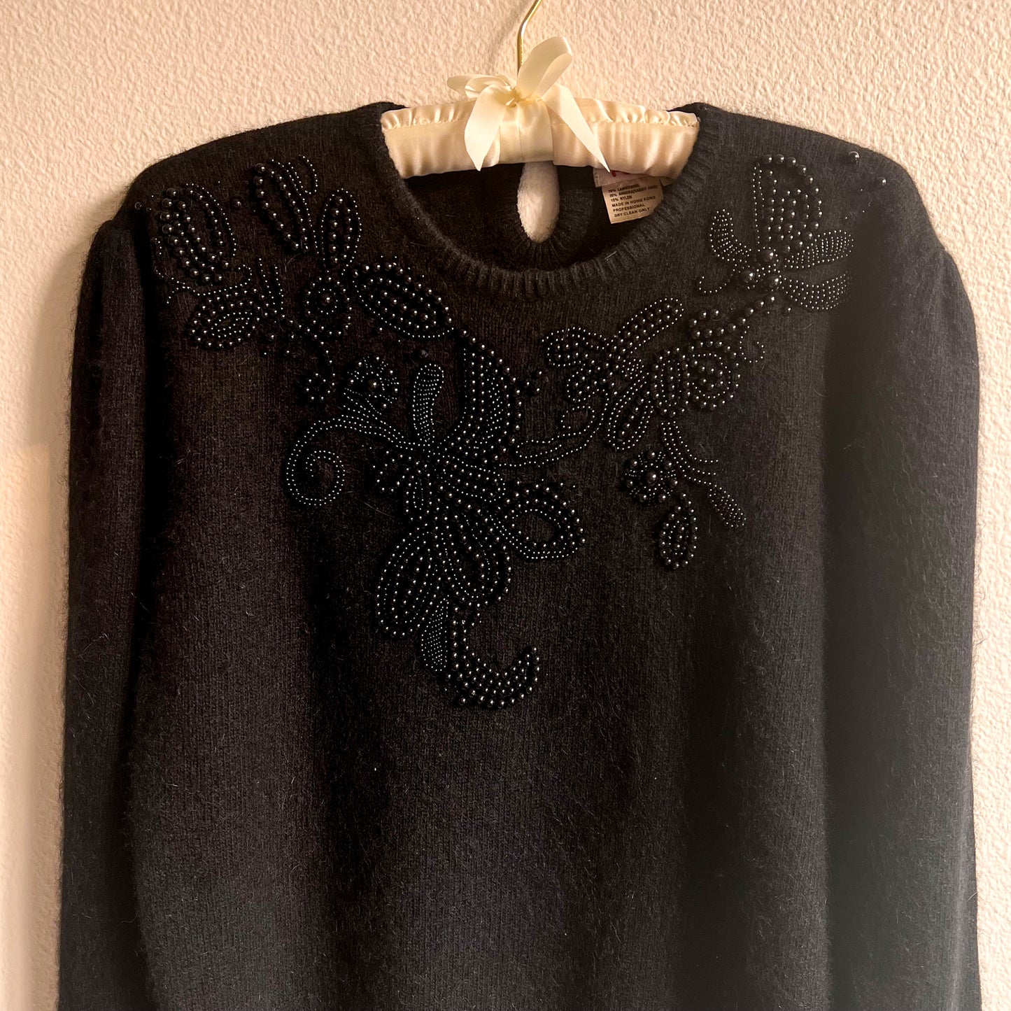 Cozy 1980s Black Beaded Long Sleeve Sweater (M/L)