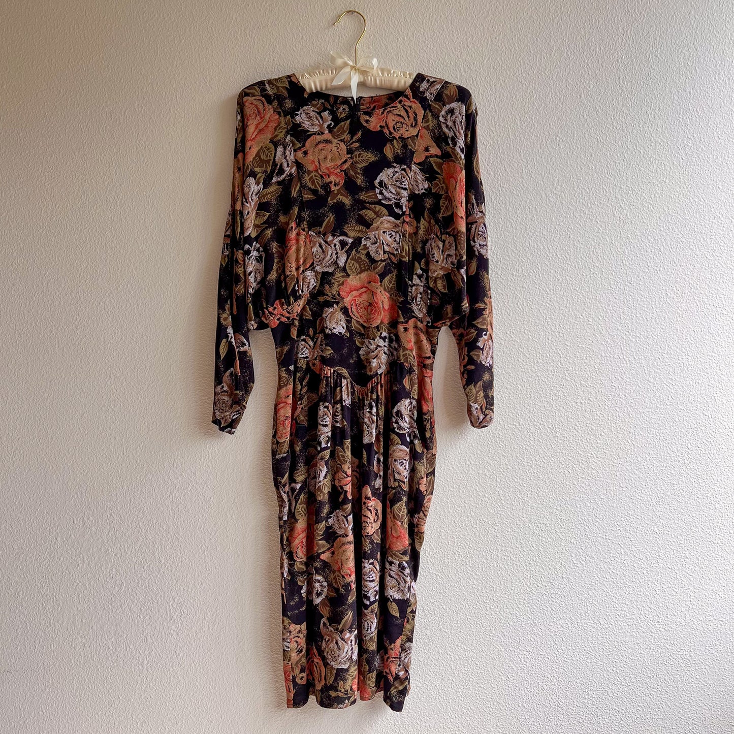 1980s Black Dress With Autumnal Rose Print (M)