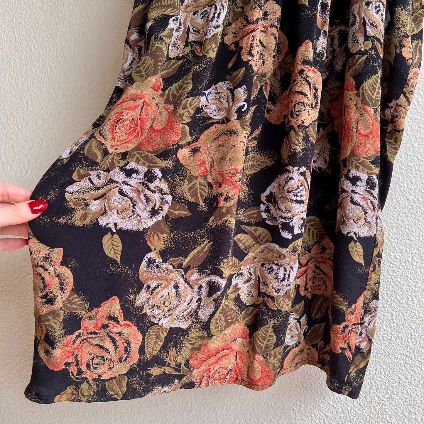 1980s Black Dress With Autumnal Rose Print (M)