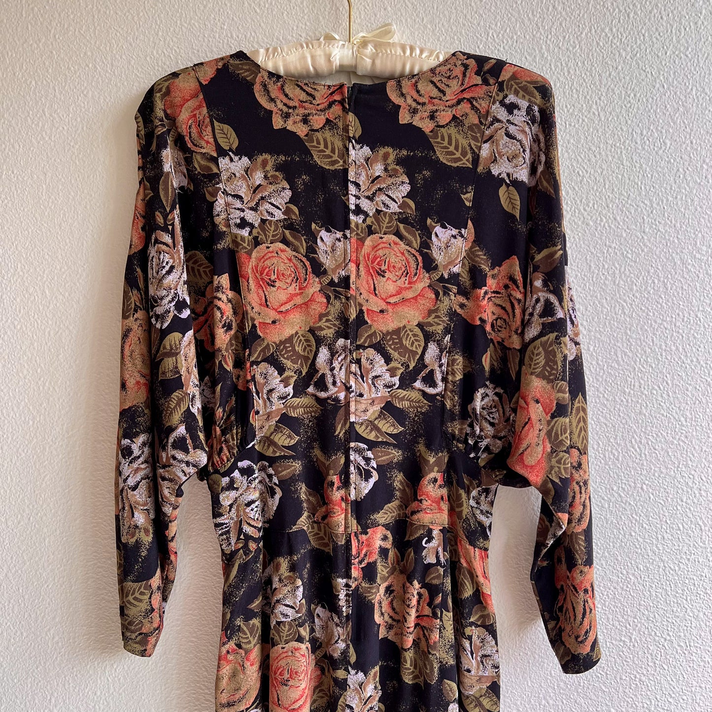 1980s Black Dress With Autumnal Rose Print (M)