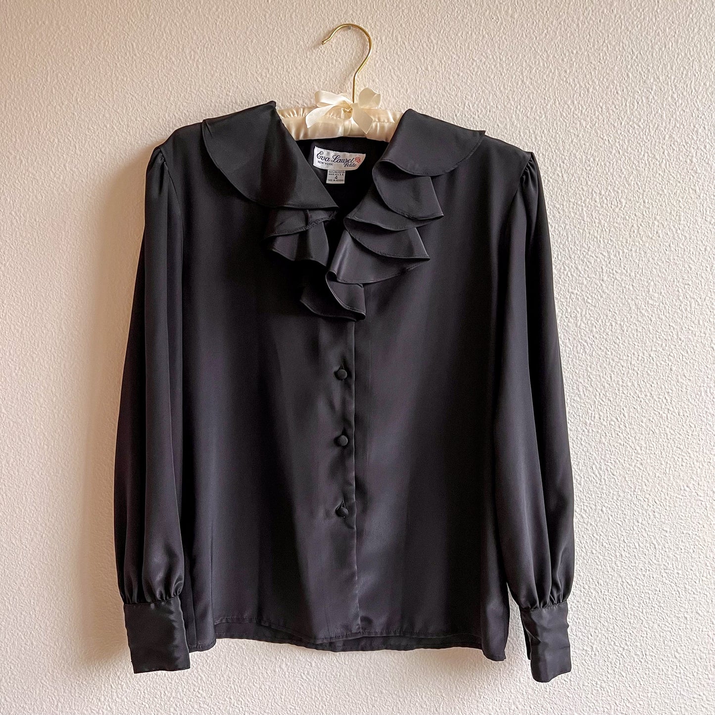 1980s Black Ruffled Long Sleeve Blouse (S/M)