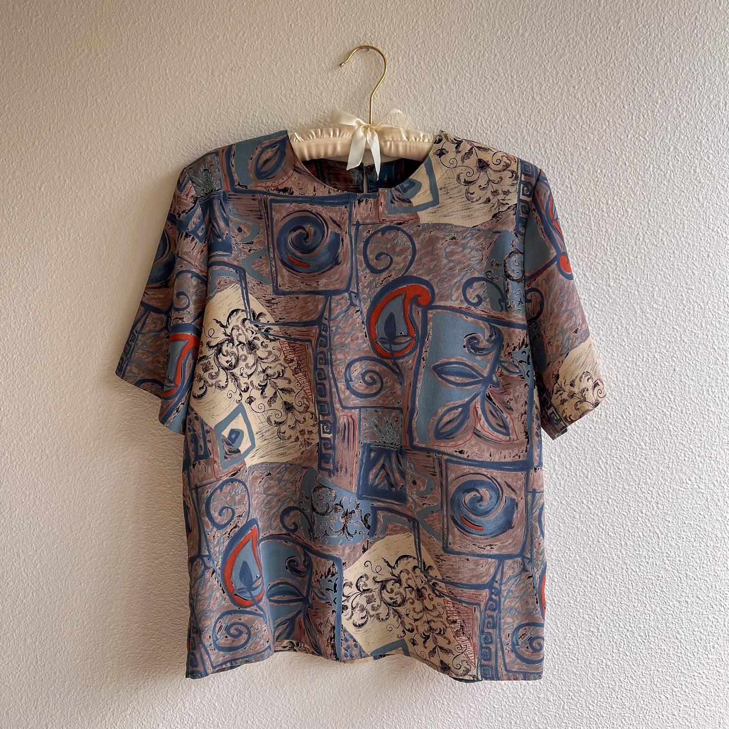 1980s Muted Blue Abstract Print Top (M/L)