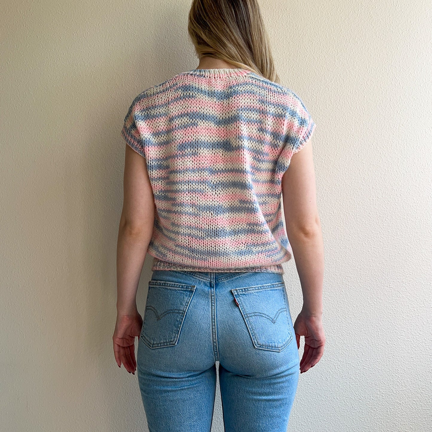 1980s Baby Pink and Blue Short Sleeve Sweater (M/L)
