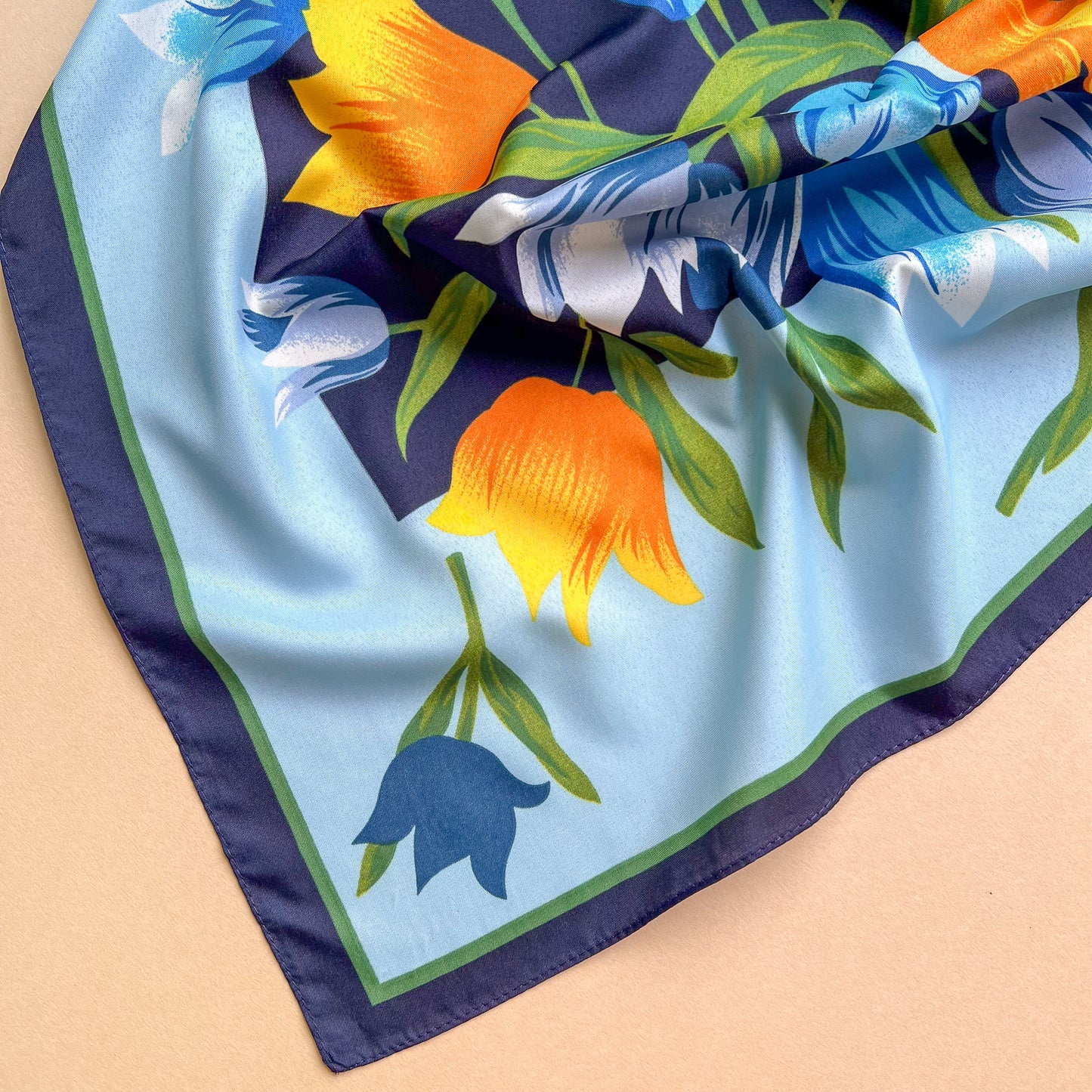 1980s Blue and Orange Tulips Scarf