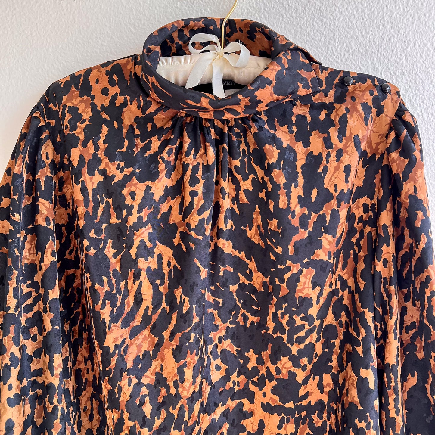 1990s Bronze and Black Animal Print Blouse (L/XL)