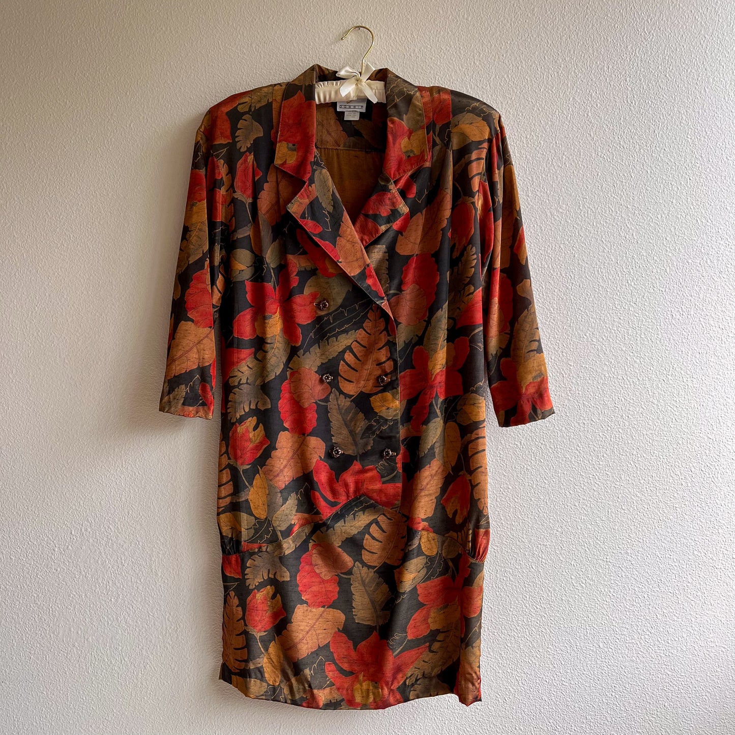 1980s Double-Breasted Dress With Golden Red Flora Print (L/XL)