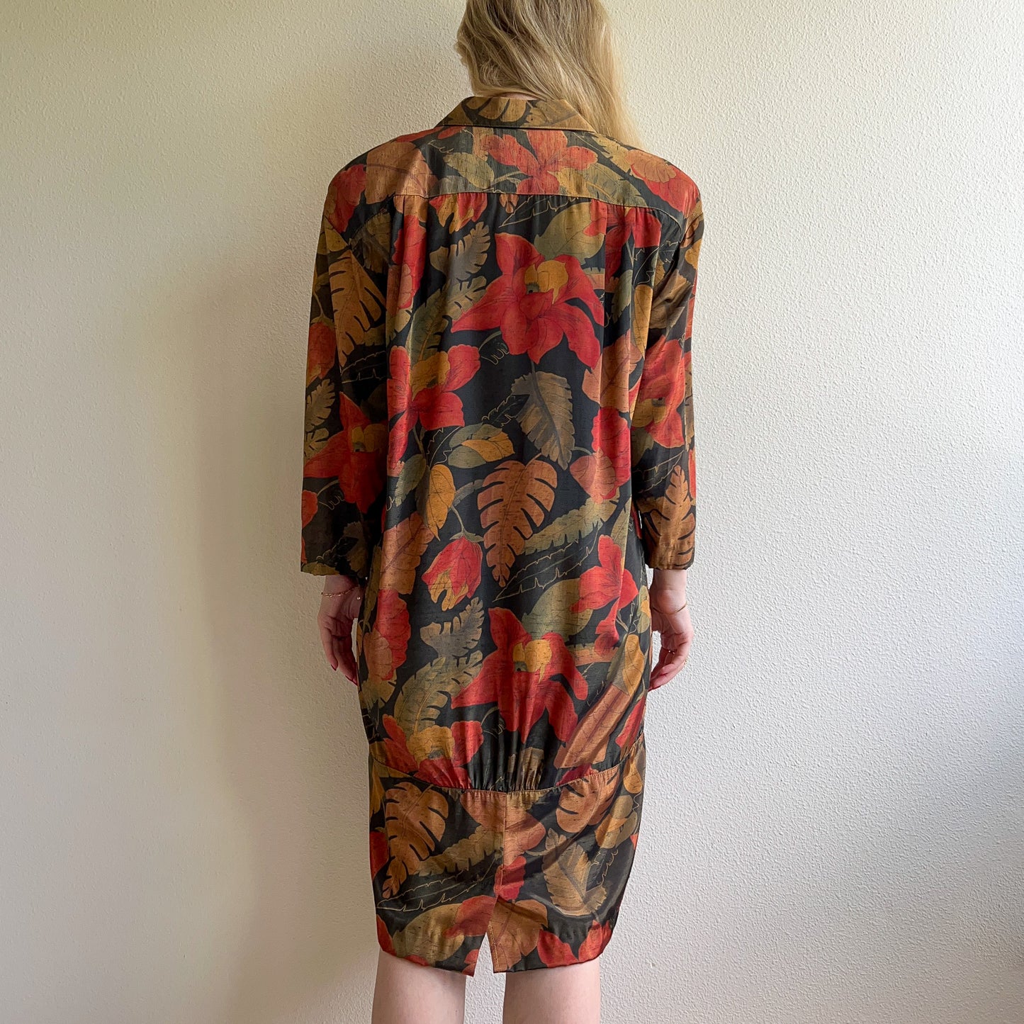 1980s Double-Breasted Dress With Golden Red Flora Print (L/XL)