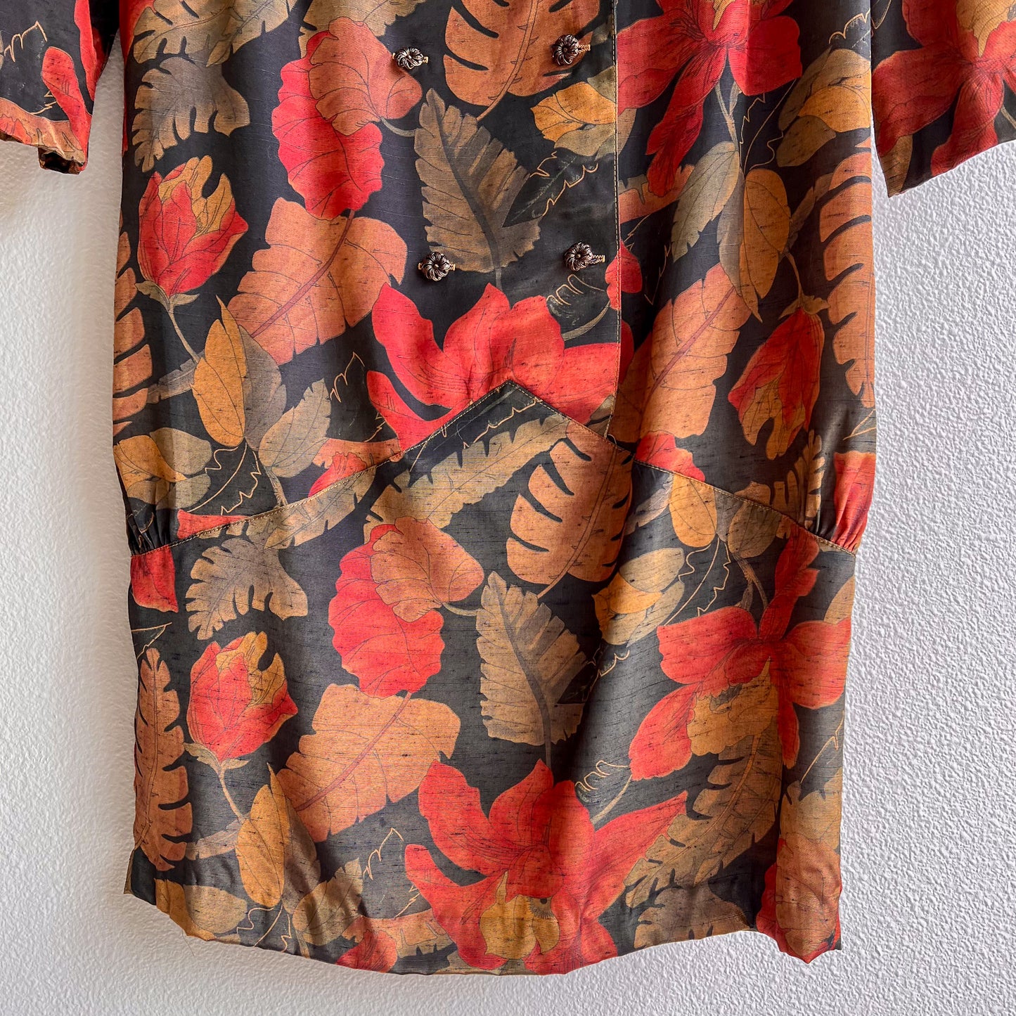 1980s Double-Breasted Dress With Golden Red Flora Print (L/XL)