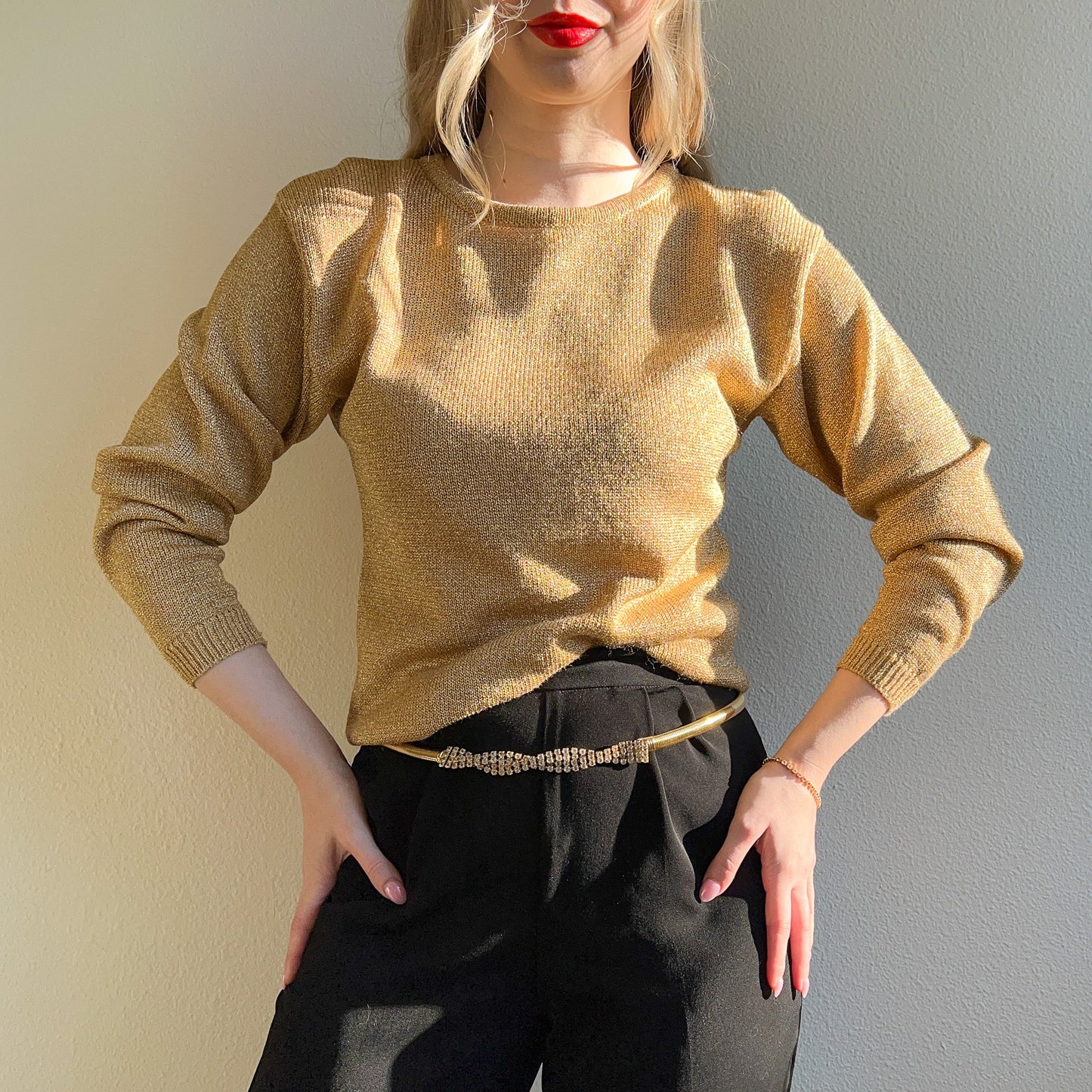 1980s Gold-Tone Thin Belt With Rhinestones (M)