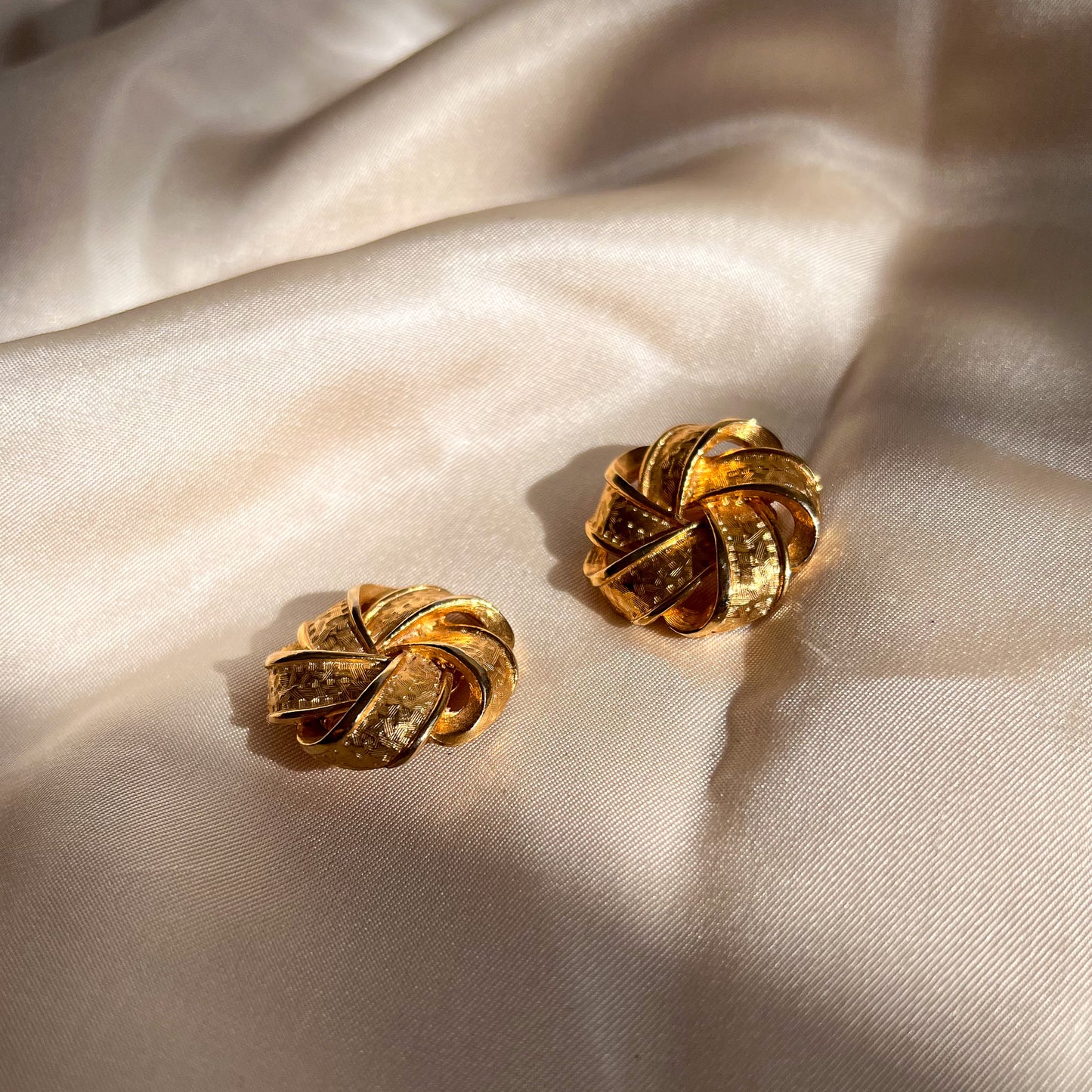 1950s Gold-Tone Interwoven Ribbon Earrings