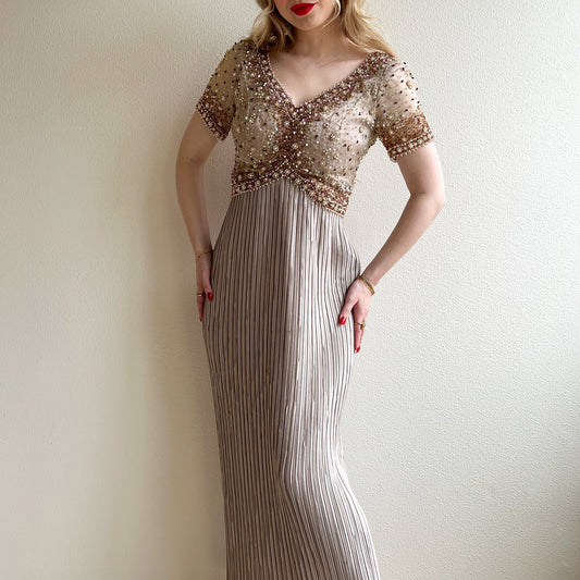 Fabulous 1980s Gray Pleated Gown With Beading (XS/X)
