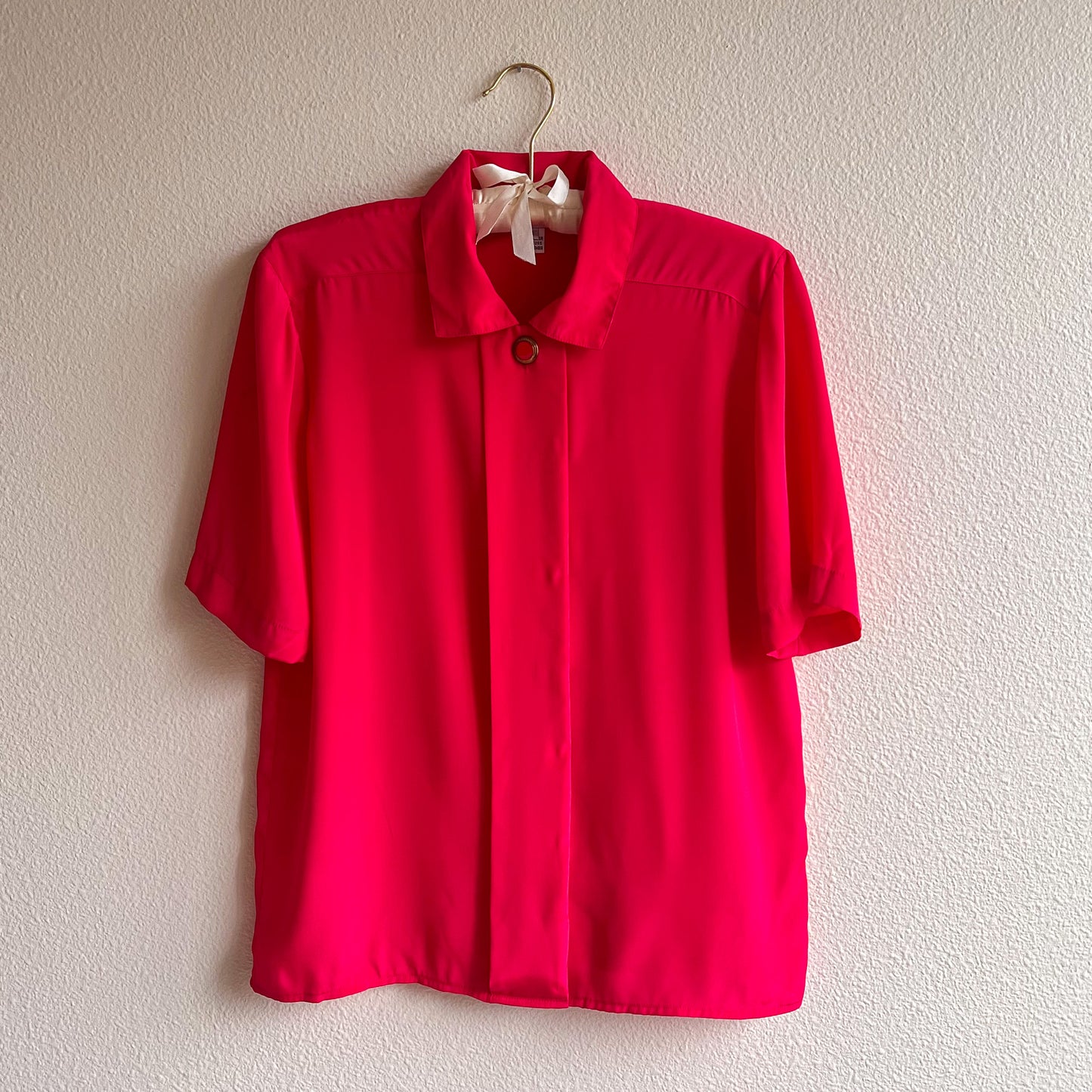 1980s Hot Pink Short Sleeve Blouse (M/L)