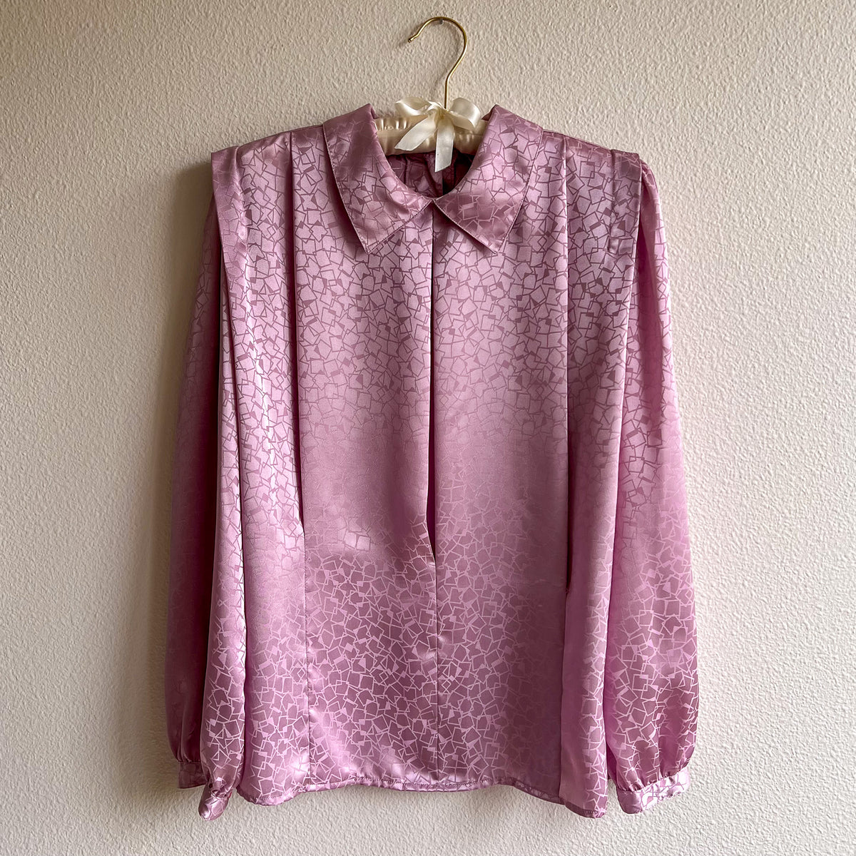 1980s Lilac Faux Silk Jacquard Blouse (M/L)