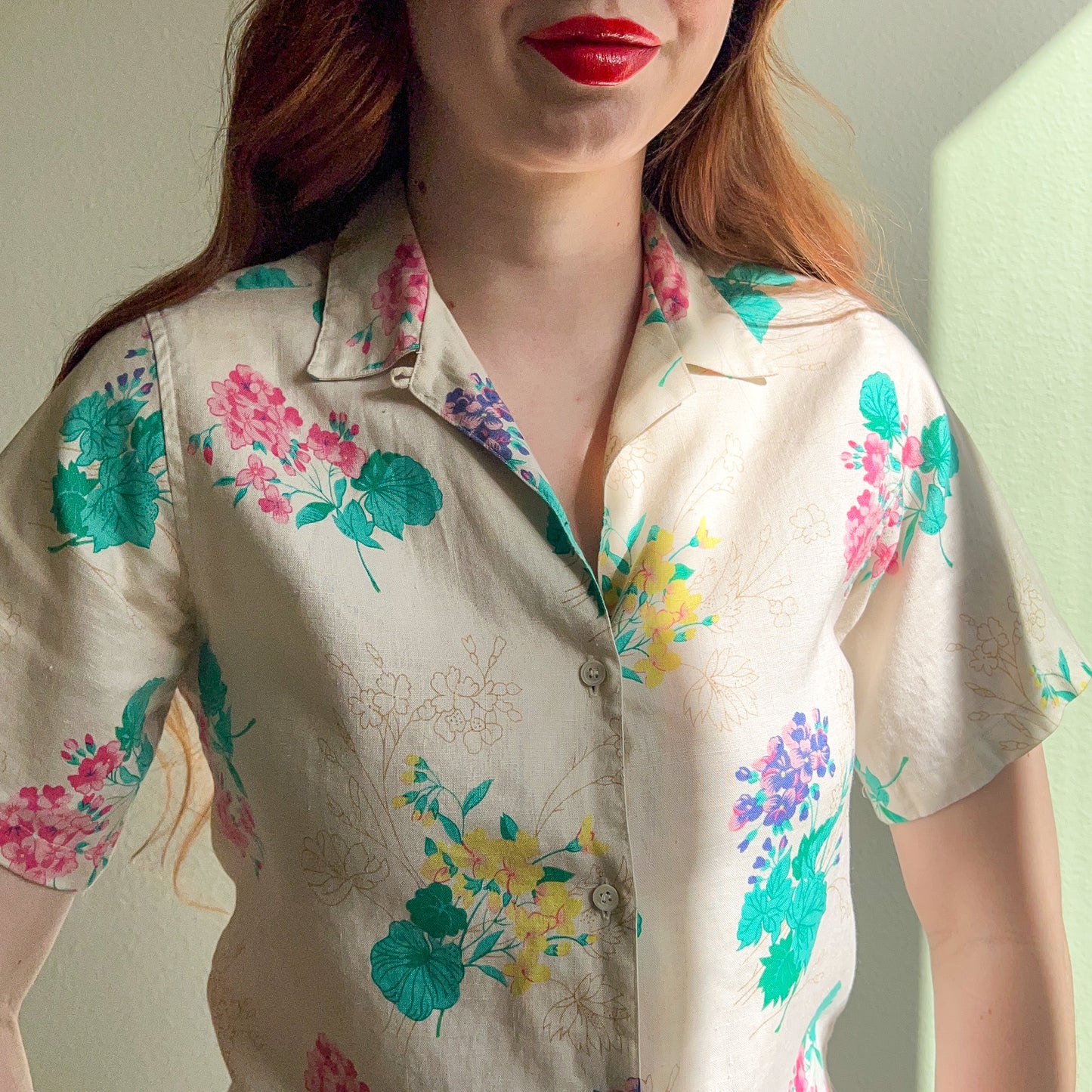 1980s Linen Button-Down With Summer Floral Print (S/M)