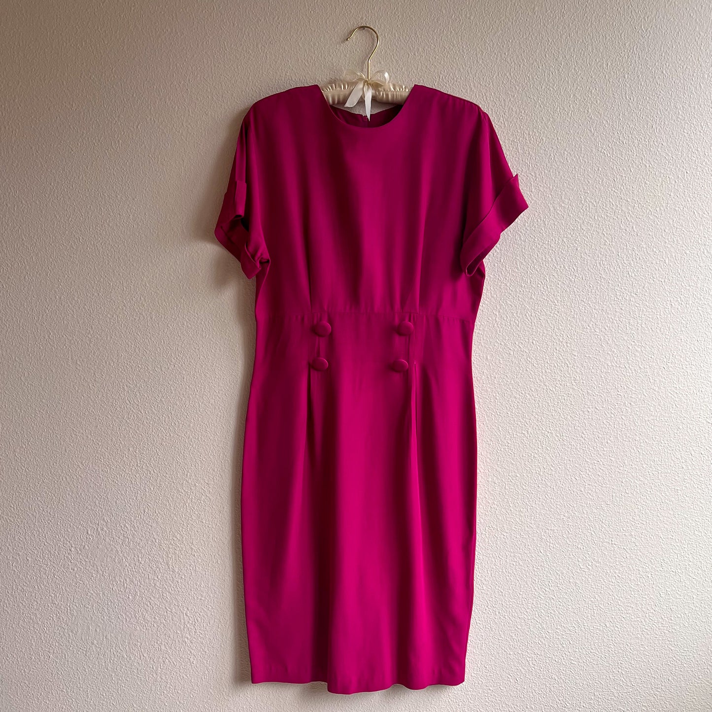 1980s Magenta Buttoned Work Dress (L)