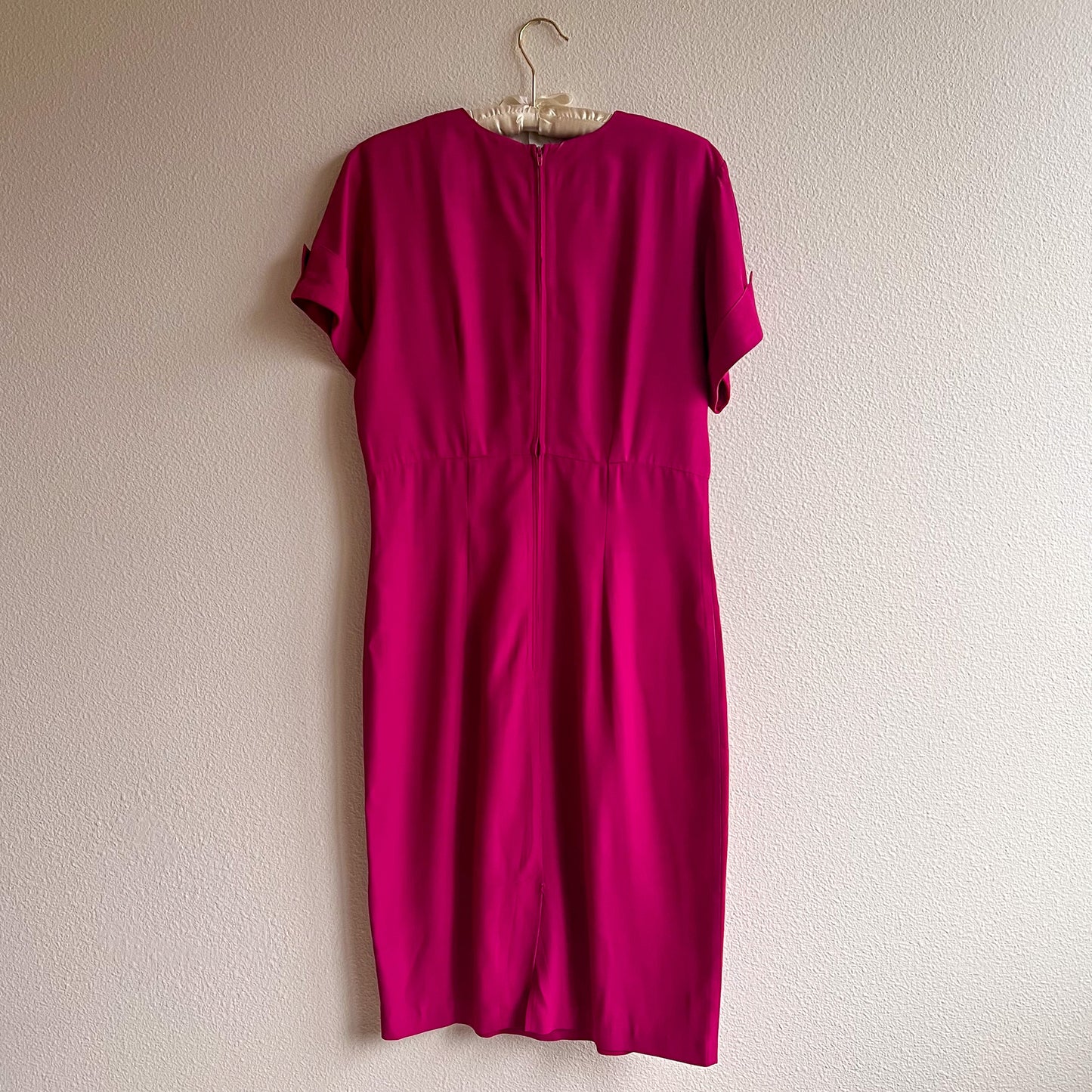 1980s Magenta Buttoned Work Dress (L)