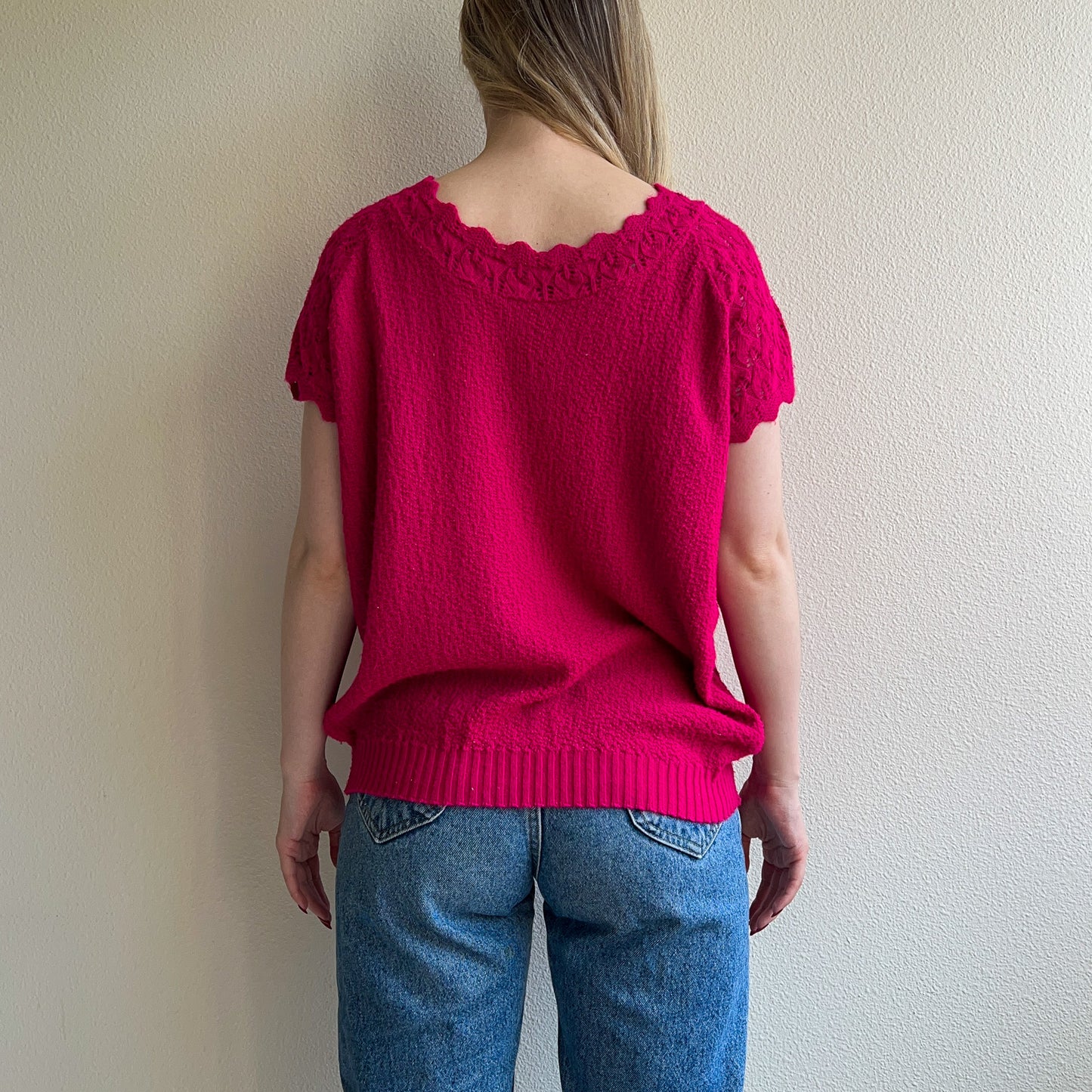1980s Magenta Short Sleeve Sweater With Crochet Details (L/XL)
