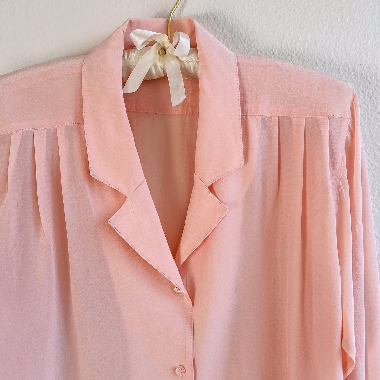 Stunning 1980s Ballet Pink Silk Blouse (M)