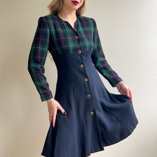 1980s Plaid Buttoned Dress With Navy Skirt (XS/S)