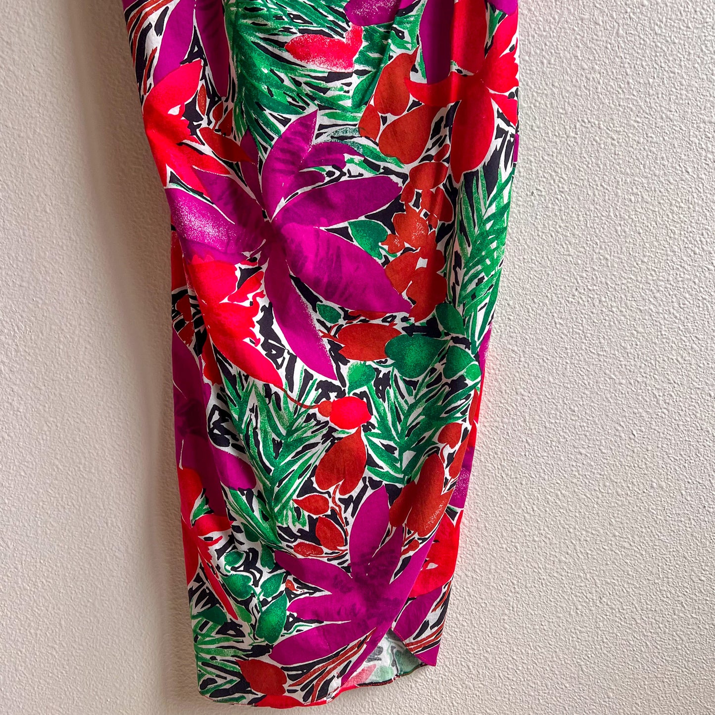 Gorgeous 1980s Purple and Green Print Summer Dress (L)